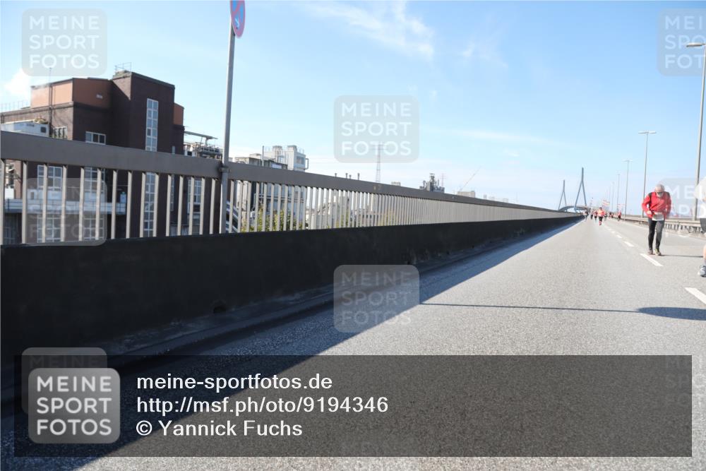 03.10.2025 - Köhlbrandbrückenlauf Yannick Fuchs http://msf.ph/oto/9194346 03.10.2025 12:19:11 Position 3  meine-sportfotos.de