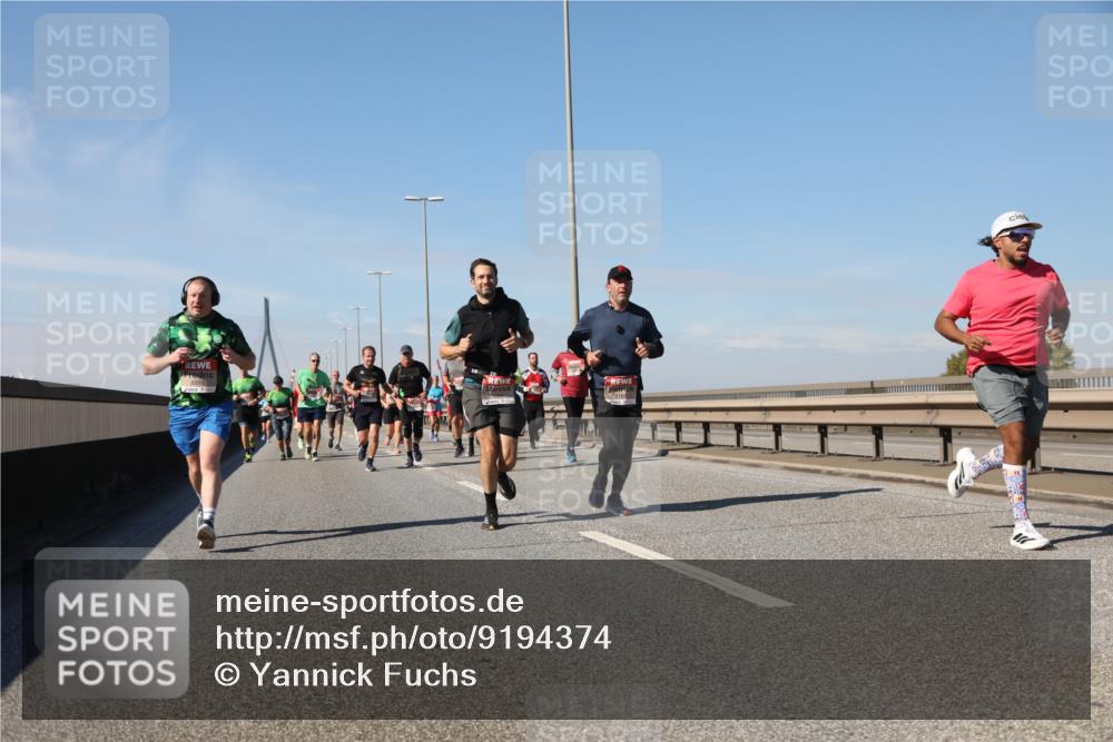 03.10.2025 - Köhlbrandbrückenlauf Yannick Fuchs http://msf.ph/oto/9194374 03.10.2025 11:56:39 Position 3 618 meine-sportfotos.de