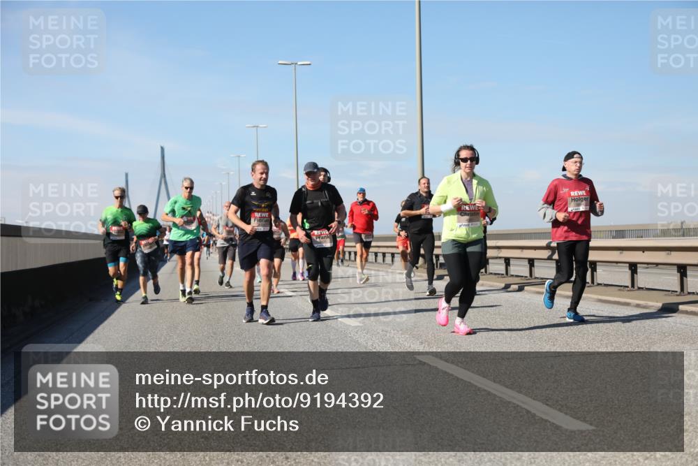 03.10.2025 - Köhlbrandbrückenlauf Yannick Fuchs http://msf.ph/oto/9194392 03.10.2025 11:56:41 Position 3  meine-sportfotos.de