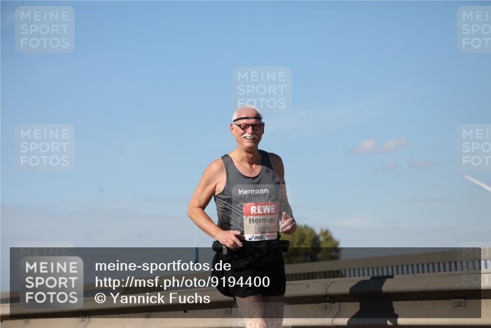 03.10.2025 - Köhlbrandbrückenlauf Yannick Fuchs http://msf.ph/oto/9194400 03.10.2025 12:19:25 Position 3 6164 meine-sportfotos.de