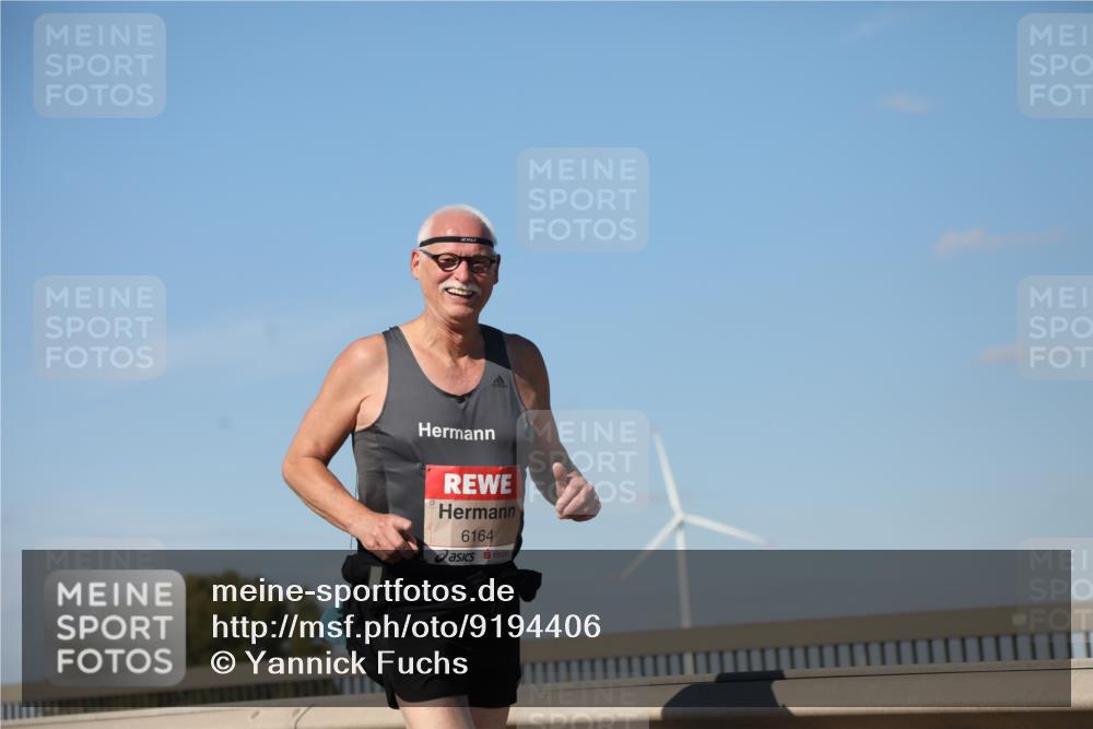 03.10.2025 - Köhlbrandbrückenlauf Yannick Fuchs http://msf.ph/oto/9194406 03.10.2025 12:19:26 Position 3 6164 meine-sportfotos.de