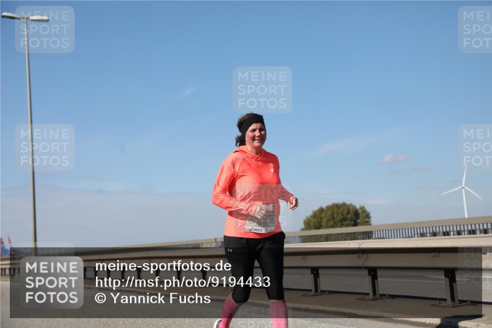 03.10.2025 - Köhlbrandbrückenlauf Yannick Fuchs http://msf.ph/oto/9194433 03.10.2025 12:19:31 Position 3 5860 meine-sportfotos.de