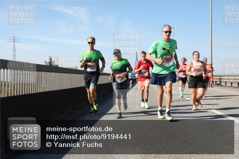 03.10.2025 - Köhlbrandbrückenlauf Yannick Fuchs http://msf.ph/oto/9194441 03.10.2025 11:56:45 Position 3 6623, 6001 meine-sportfotos.de