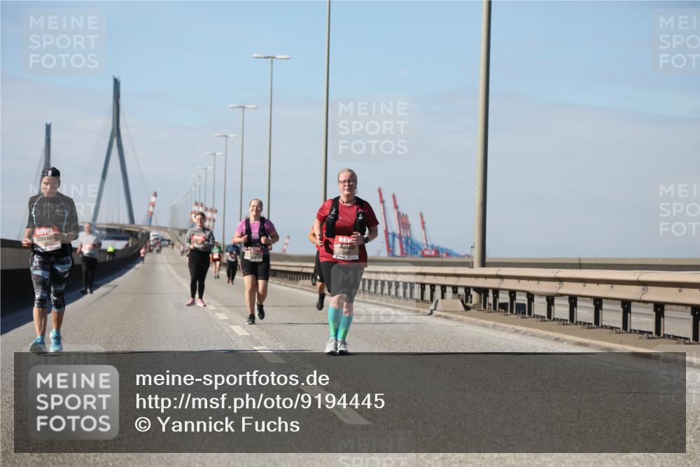 03.10.2025 - Köhlbrandbrückenlauf Yannick Fuchs http://msf.ph/oto/9194445 03.10.2025 12:19:37 Position 3  meine-sportfotos.de