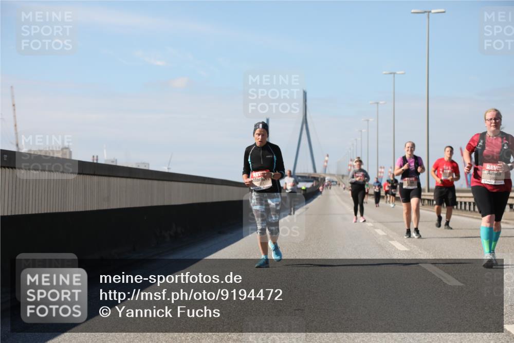 03.10.2025 - Köhlbrandbrückenlauf Yannick Fuchs http://msf.ph/oto/9194472 03.10.2025 12:19:39 Position 3 15900 meine-sportfotos.de