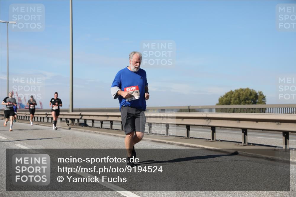 03.10.2025 - Köhlbrandbrückenlauf Yannick Fuchs http://msf.ph/oto/9194524 03.10.2025 11:56:53 Position 3  meine-sportfotos.de