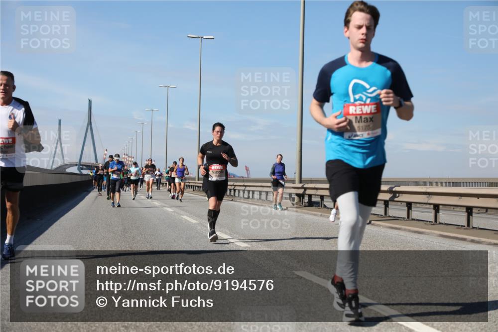 03.10.2025 - Köhlbrandbrückenlauf Yannick Fuchs http://msf.ph/oto/9194576 03.10.2025 11:56:58 Position 3 5173 meine-sportfotos.de