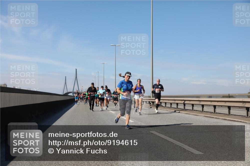 03.10.2025 - Köhlbrandbrückenlauf Yannick Fuchs http://msf.ph/oto/9194615 03.10.2025 11:57:04 Position 3  meine-sportfotos.de