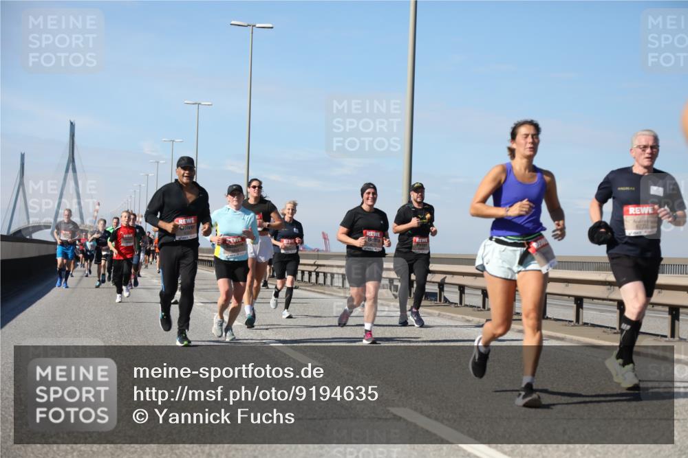 03.10.2025 - Köhlbrandbrückenlauf Yannick Fuchs http://msf.ph/oto/9194635 03.10.2025 11:57:06 Position 3 6772 meine-sportfotos.de