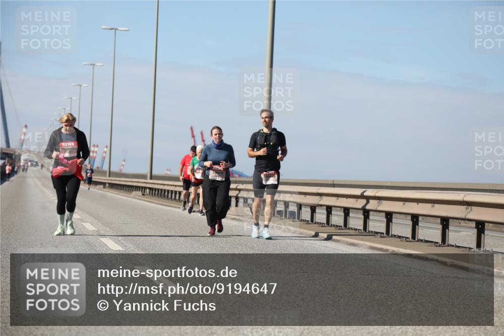 03.10.2025 - Köhlbrandbrückenlauf Yannick Fuchs http://msf.ph/oto/9194647 03.10.2025 12:20:02 Position 3  meine-sportfotos.de
