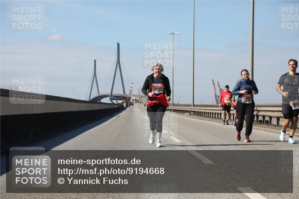 03.10.2025 - Köhlbrandbrückenlauf Yannick Fuchs http://msf.ph/oto/9194668 03.10.2025 12:20:05 Position 3  meine-sportfotos.de