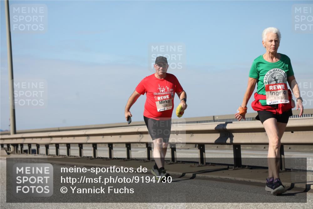 03.10.2025 - Köhlbrandbrückenlauf Yannick Fuchs http://msf.ph/oto/9194730 03.10.2025 12:20:15 Position 3 5736, 6165 meine-sportfotos.de