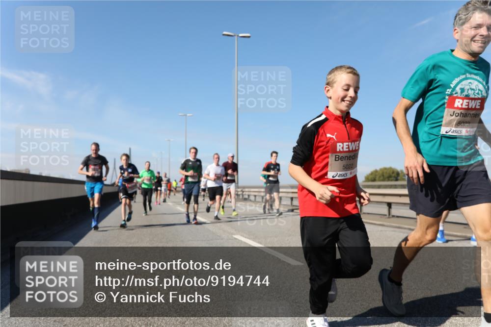 03.10.2025 - Köhlbrandbrückenlauf Yannick Fuchs http://msf.ph/oto/9194744 03.10.2025 11:57:13 Position 3 5022, 5023 meine-sportfotos.de