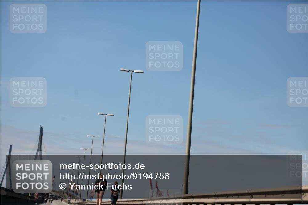 03.10.2025 - Köhlbrandbrückenlauf Yannick Fuchs http://msf.ph/oto/9194758 03.10.2025 12:20:20 Position 3  meine-sportfotos.de
