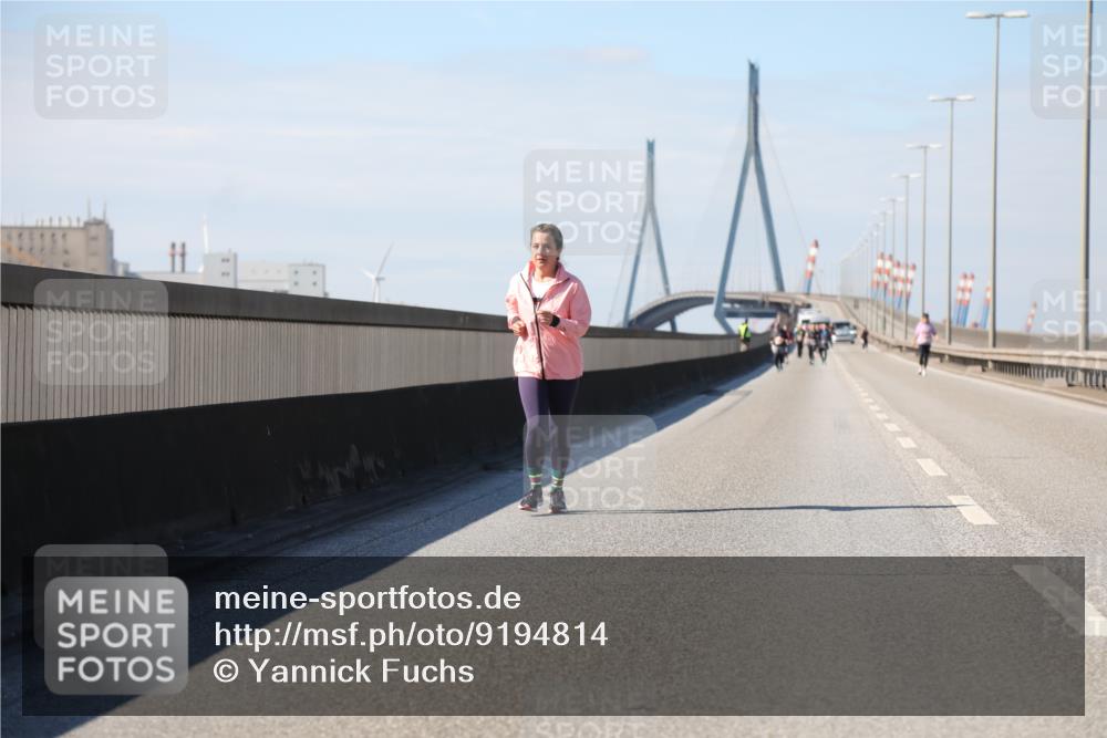 03.10.2025 - Köhlbrandbrückenlauf Yannick Fuchs http://msf.ph/oto/9194814 03.10.2025 12:20:55 Position 3  meine-sportfotos.de