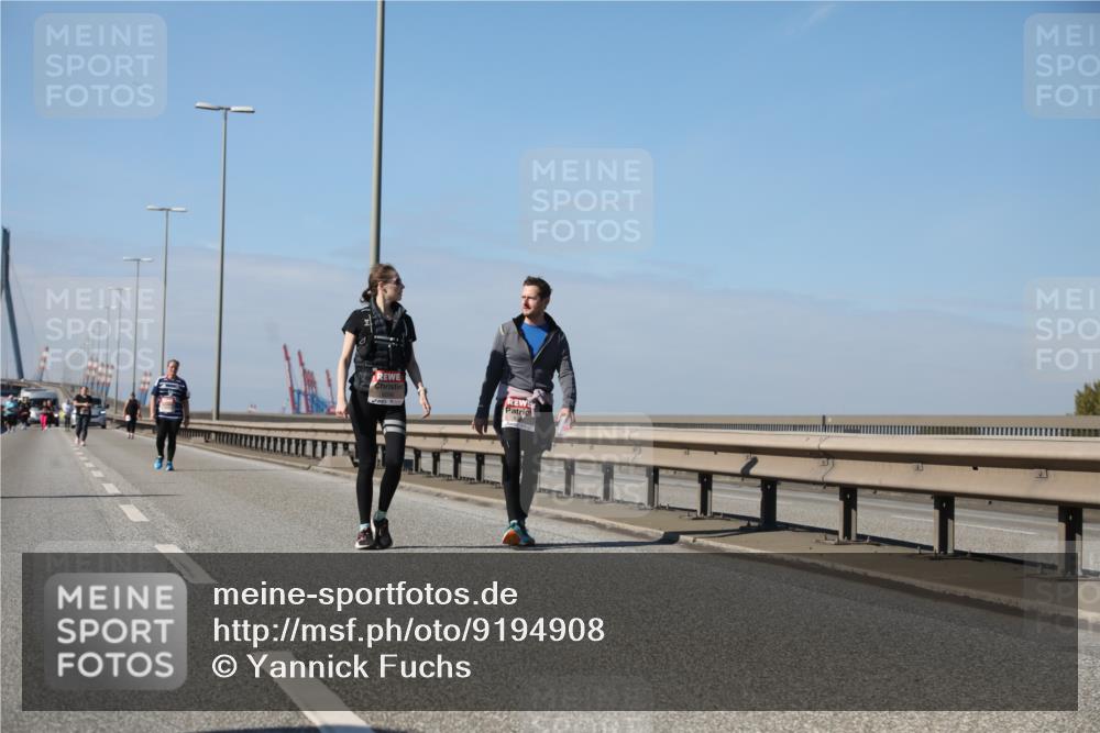03.10.2025 - Köhlbrandbrückenlauf Yannick Fuchs http://msf.ph/oto/9194908 03.10.2025 12:22:00 Position 3  meine-sportfotos.de