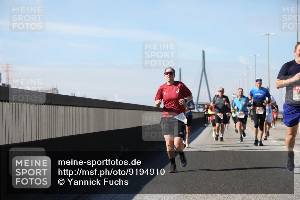 03.10.2025 - Köhlbrandbrückenlauf Yannick Fuchs http://msf.ph/oto/9194910 03.10.2025 11:57:28 Position 3  meine-sportfotos.de