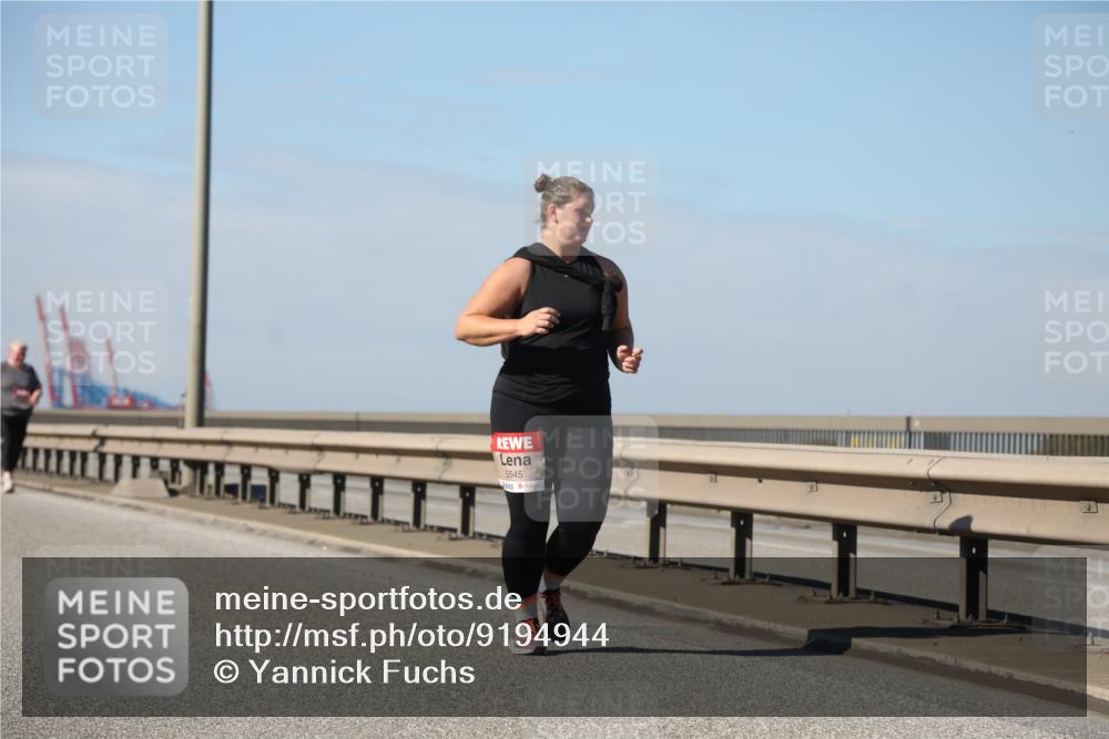 03.10.2025 - Köhlbrandbrückenlauf Yannick Fuchs http://msf.ph/oto/9194944 03.10.2025 12:22:26 Position 3 5545 meine-sportfotos.de