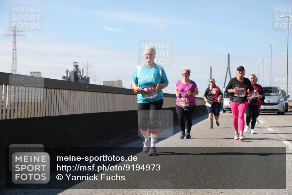 03.10.2025 - Köhlbrandbrückenlauf Yannick Fuchs http://msf.ph/oto/9194973 03.10.2025 12:22:44 Position 3 6549 meine-sportfotos.de