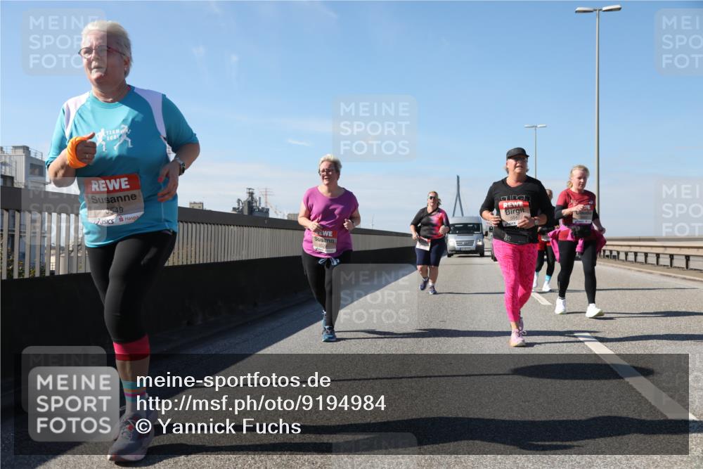 03.10.2025 - Köhlbrandbrückenlauf Yannick Fuchs http://msf.ph/oto/9194984 03.10.2025 12:22:47 Position 3 0549, 652, 5547 meine-sportfotos.de