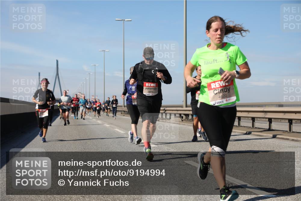 03.10.2025 - Köhlbrandbrückenlauf Yannick Fuchs http://msf.ph/oto/9194994 03.10.2025 11:57:38 Position 3 5879, 4620 meine-sportfotos.de