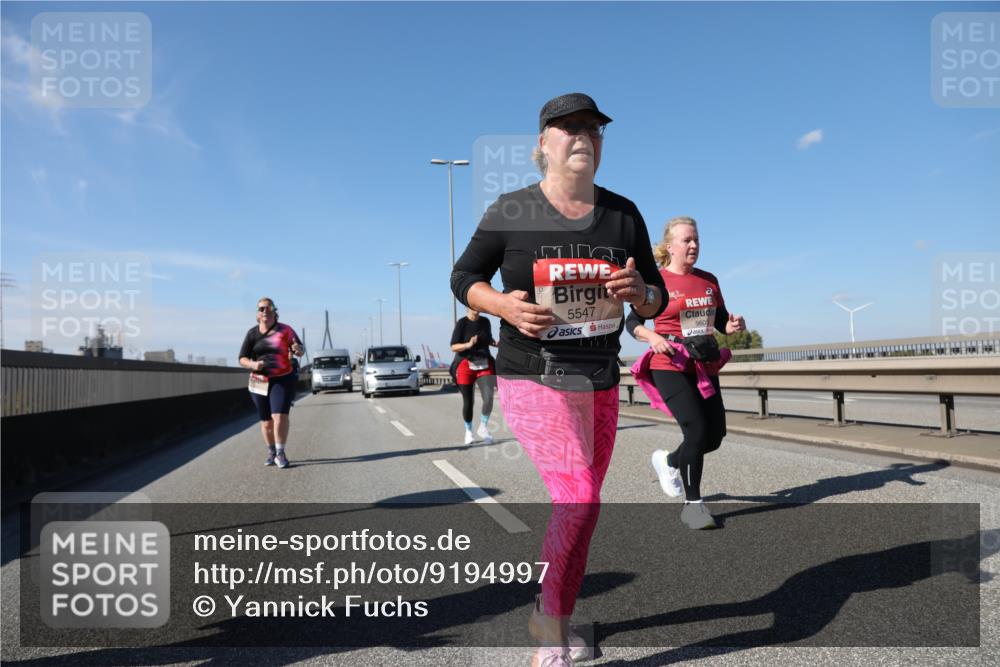 03.10.2025 - Köhlbrandbrückenlauf Yannick Fuchs http://msf.ph/oto/9194997 03.10.2025 12:22:49 Position 3 5547, 2, 5603 meine-sportfotos.de