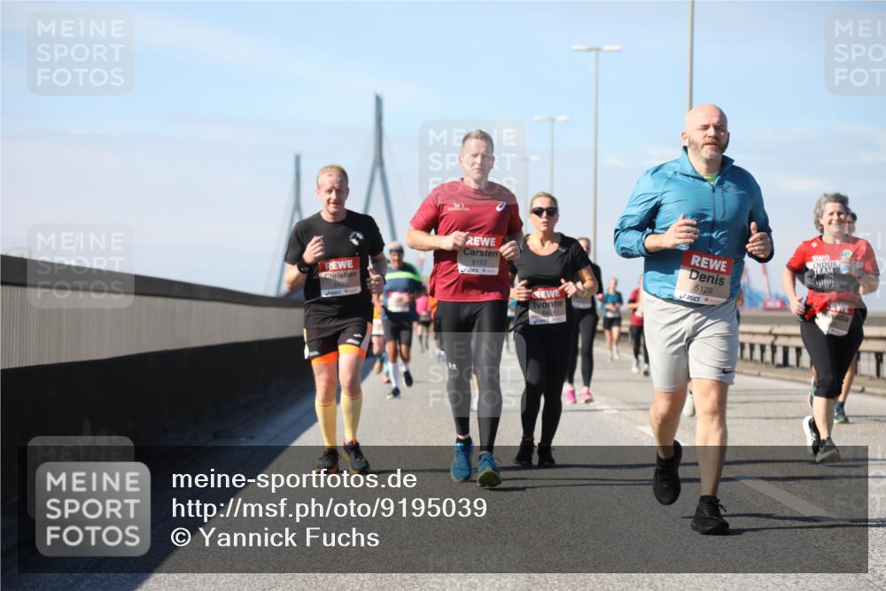 03.10.2025 - Köhlbrandbrückenlauf Yannick Fuchs http://msf.ph/oto/9195039 03.10.2025 11:57:48 Position 3 6153, 5129 meine-sportfotos.de