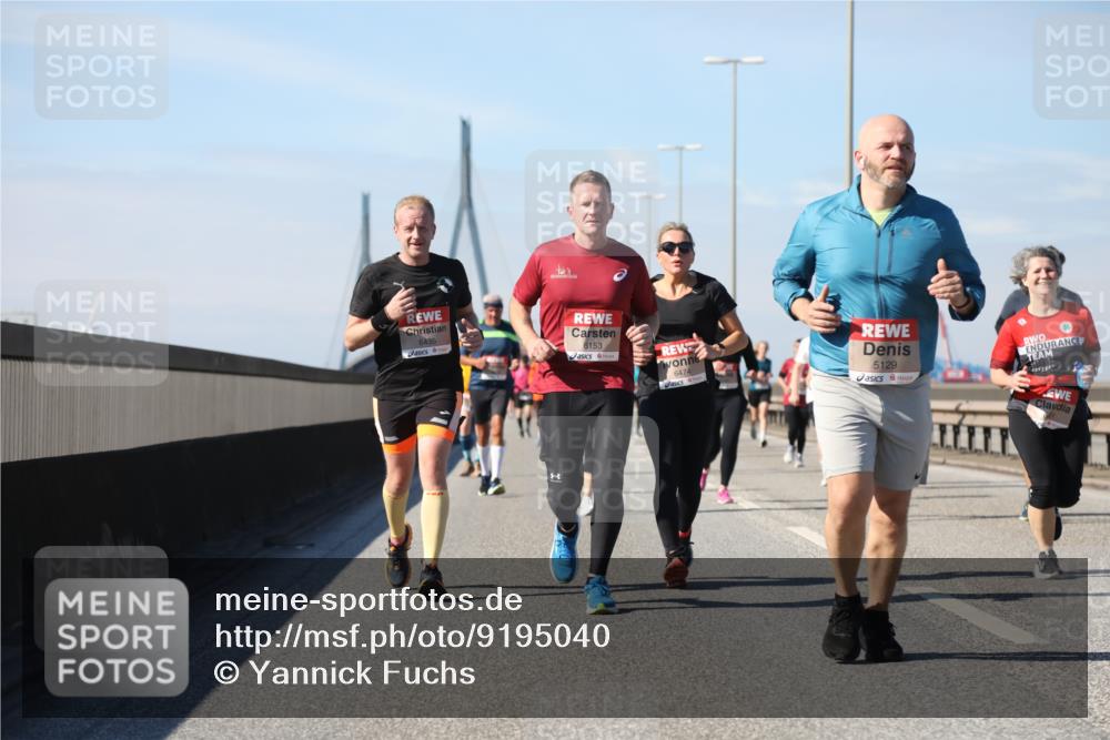 03.10.2025 - Köhlbrandbrückenlauf Yannick Fuchs http://msf.ph/oto/9195040 03.10.2025 11:57:48 Position 3 6435, 6153, 6474, 5129 meine-sportfotos.de