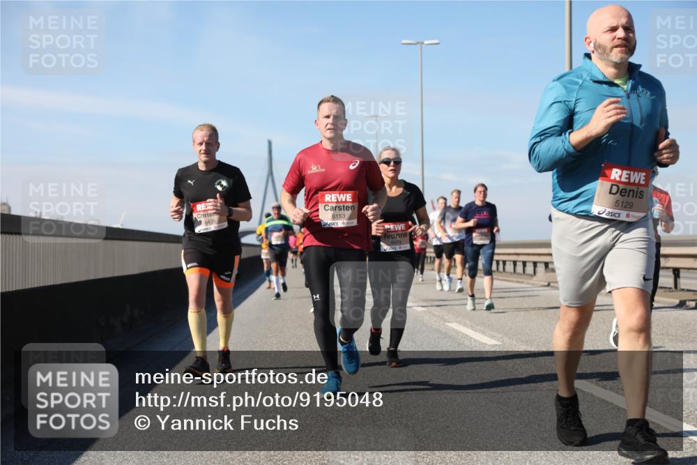 03.10.2025 - Köhlbrandbrückenlauf Yannick Fuchs http://msf.ph/oto/9195048 03.10.2025 11:57:50 Position 3 6435, 6153, 6474, 5129 meine-sportfotos.de