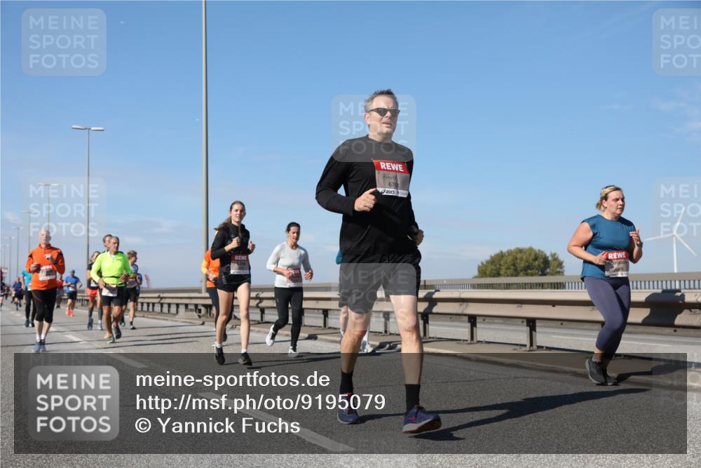 03.10.2025 - Köhlbrandbrückenlauf Yannick Fuchs http://msf.ph/oto/9195079 03.10.2025 11:58:00 Position 3 6761 meine-sportfotos.de