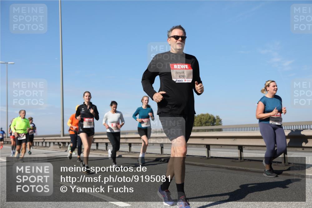 03.10.2025 - Köhlbrandbrückenlauf Yannick Fuchs http://msf.ph/oto/9195081 03.10.2025 11:58:01 Position 3 6761 meine-sportfotos.de