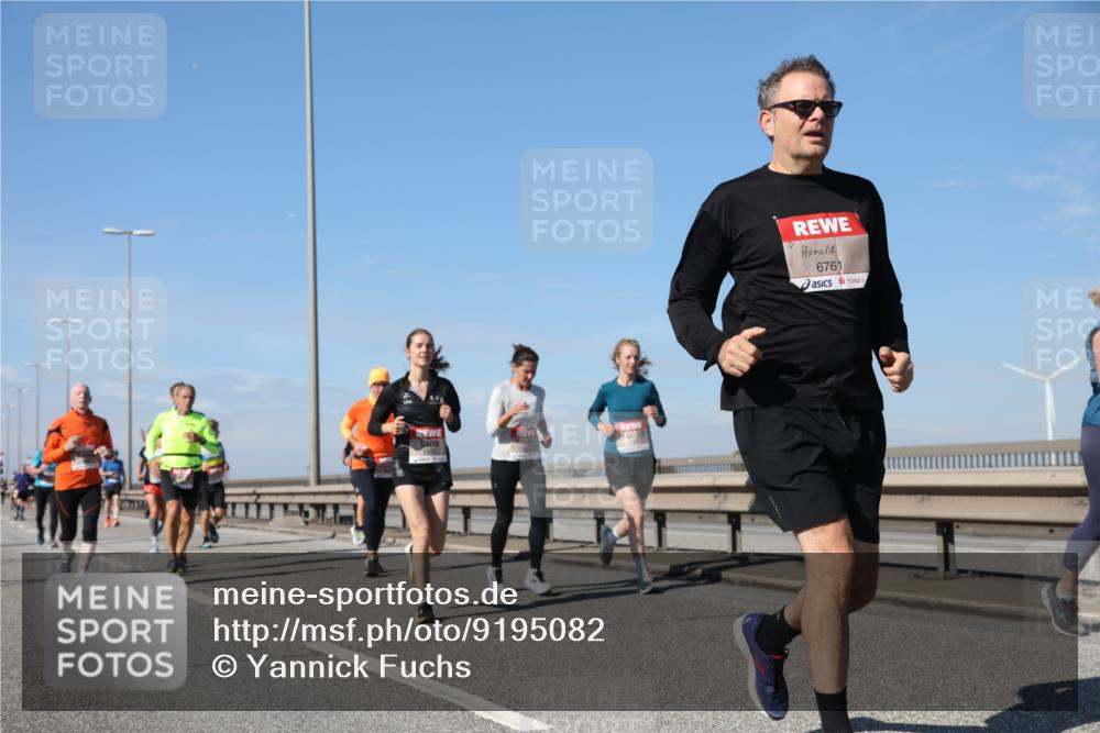 03.10.2025 - Köhlbrandbrückenlauf Yannick Fuchs http://msf.ph/oto/9195082 03.10.2025 11:58:01 Position 3 6761 meine-sportfotos.de