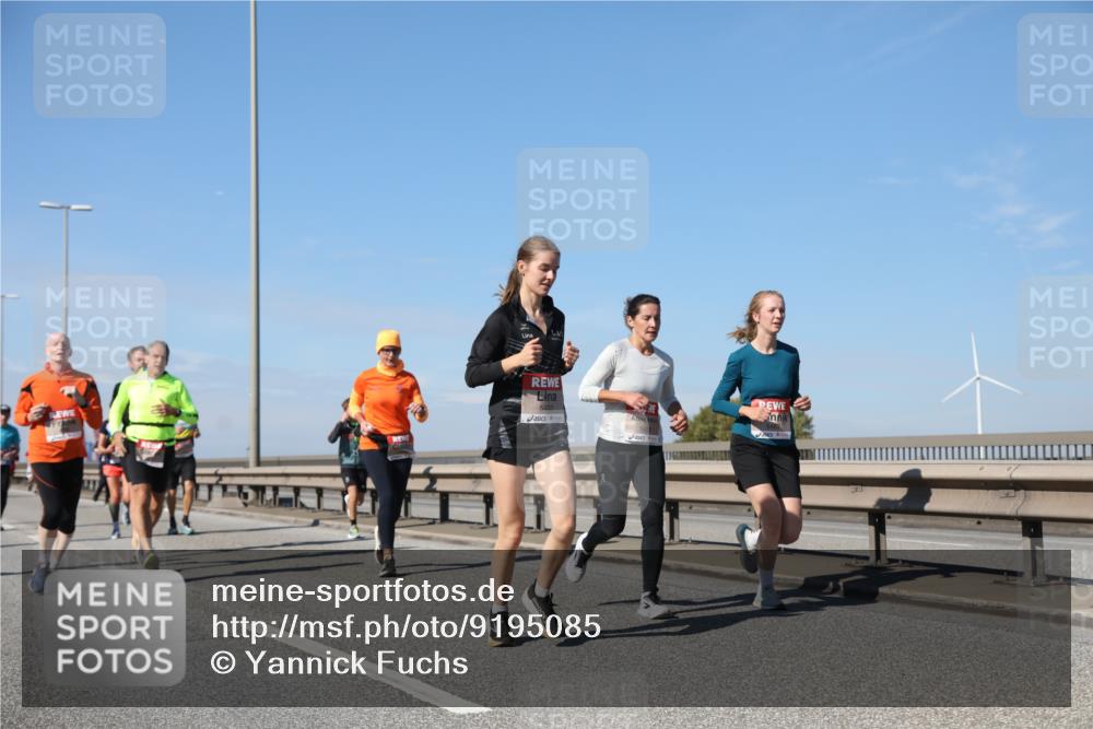 03.10.2025 - Köhlbrandbrückenlauf Yannick Fuchs http://msf.ph/oto/9195085 03.10.2025 11:58:02 Position 3  meine-sportfotos.de