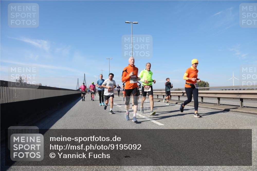 03.10.2025 - Köhlbrandbrückenlauf Yannick Fuchs http://msf.ph/oto/9195092 03.10.2025 11:58:03 Position 3  meine-sportfotos.de