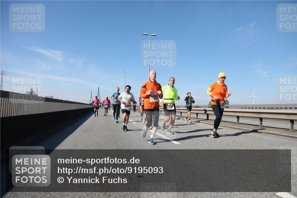 03.10.2025 - Köhlbrandbrückenlauf Yannick Fuchs http://msf.ph/oto/9195093 03.10.2025 11:58:04 Position 3  meine-sportfotos.de