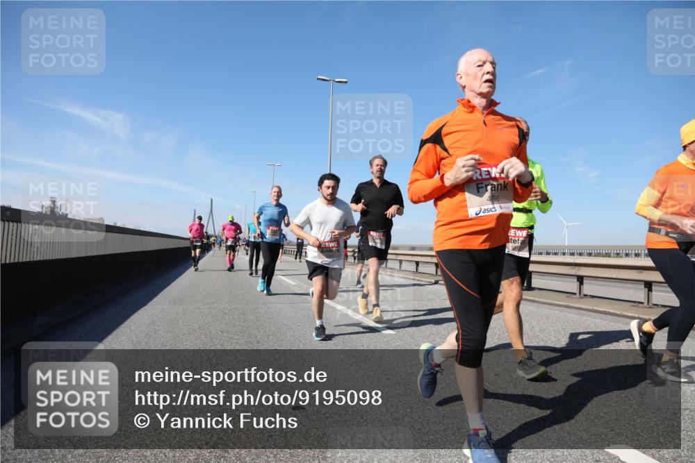 03.10.2025 - Köhlbrandbrückenlauf Yannick Fuchs http://msf.ph/oto/9195098 03.10.2025 11:58:05 Position 3 6343 meine-sportfotos.de