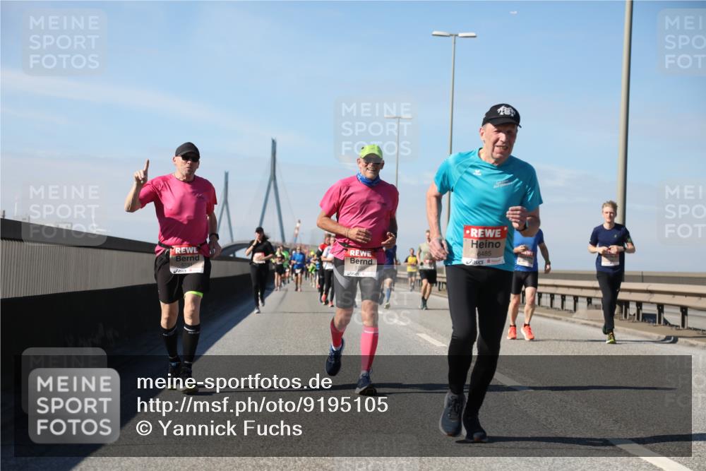 03.10.2025 - Köhlbrandbrückenlauf Yannick Fuchs http://msf.ph/oto/9195105 03.10.2025 11:58:06 Position 3 5731, 6485 meine-sportfotos.de