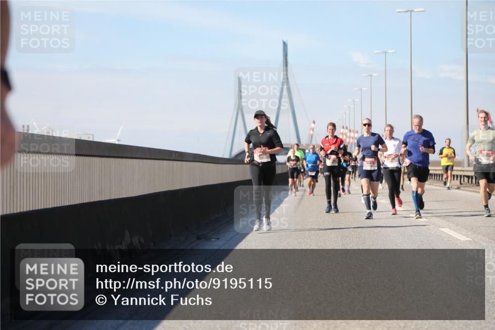03.10.2025 - Köhlbrandbrückenlauf Yannick Fuchs http://msf.ph/oto/9195115 03.10.2025 11:58:09 Position 3  meine-sportfotos.de