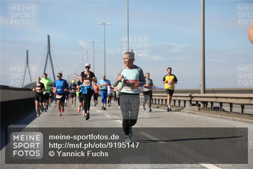 03.10.2025 - Köhlbrandbrückenlauf Yannick Fuchs http://msf.ph/oto/9195147 03.10.2025 11:58:17 Position 3 542 meine-sportfotos.de