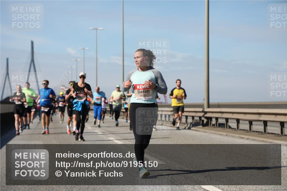 03.10.2025 - Köhlbrandbrückenlauf Yannick Fuchs http://msf.ph/oto/9195150 03.10.2025 11:58:18 Position 3 5429 meine-sportfotos.de