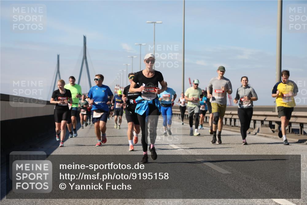 03.10.2025 - Köhlbrandbrückenlauf Yannick Fuchs http://msf.ph/oto/9195158 03.10.2025 11:58:19 Position 3 4746 meine-sportfotos.de