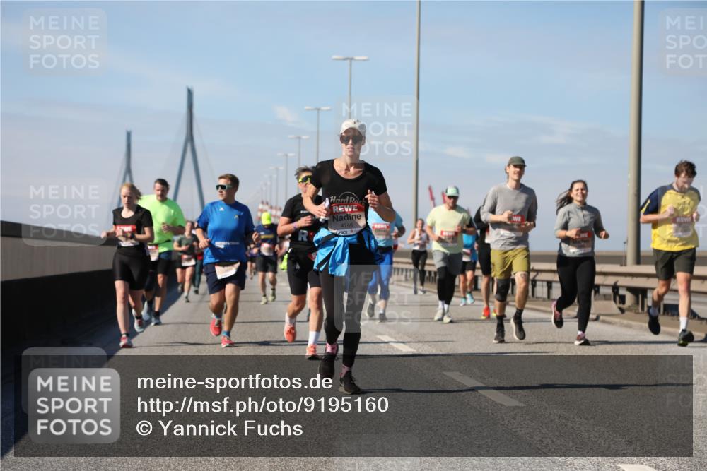 03.10.2025 - Köhlbrandbrückenlauf Yannick Fuchs http://msf.ph/oto/9195160 03.10.2025 11:58:20 Position 3 4746, 217 meine-sportfotos.de