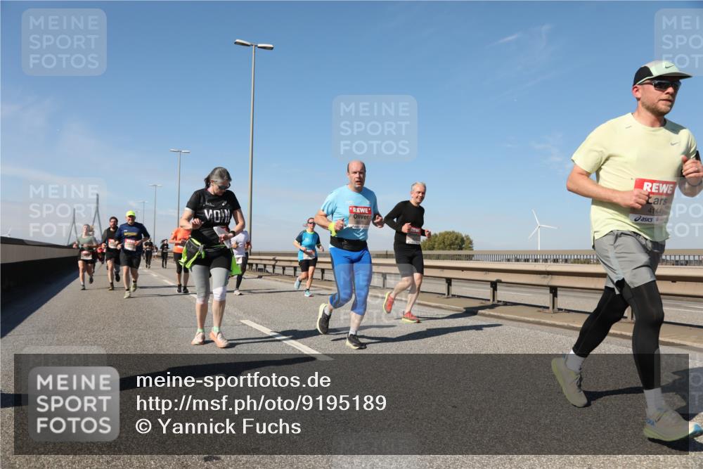 03.10.2025 - Köhlbrandbrückenlauf Yannick Fuchs http://msf.ph/oto/9195189 03.10.2025 11:58:27 Position 3 4144 meine-sportfotos.de