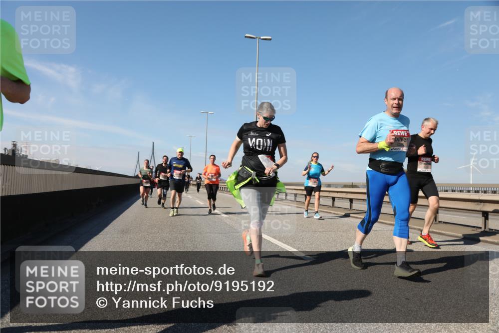 03.10.2025 - Köhlbrandbrückenlauf Yannick Fuchs http://msf.ph/oto/9195192 03.10.2025 11:58:27 Position 3 5115 meine-sportfotos.de