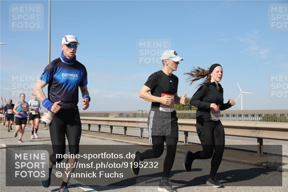 03.10.2025 - Köhlbrandbrückenlauf Yannick Fuchs http://msf.ph/oto/9195232 03.10.2025 11:58:37 Position 3 974, 4645 meine-sportfotos.de
