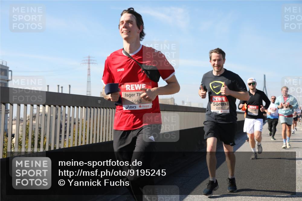 03.10.2025 - Köhlbrandbrückenlauf Yannick Fuchs http://msf.ph/oto/9195245 03.10.2025 11:58:40 Position 3 5943, 4988 meine-sportfotos.de