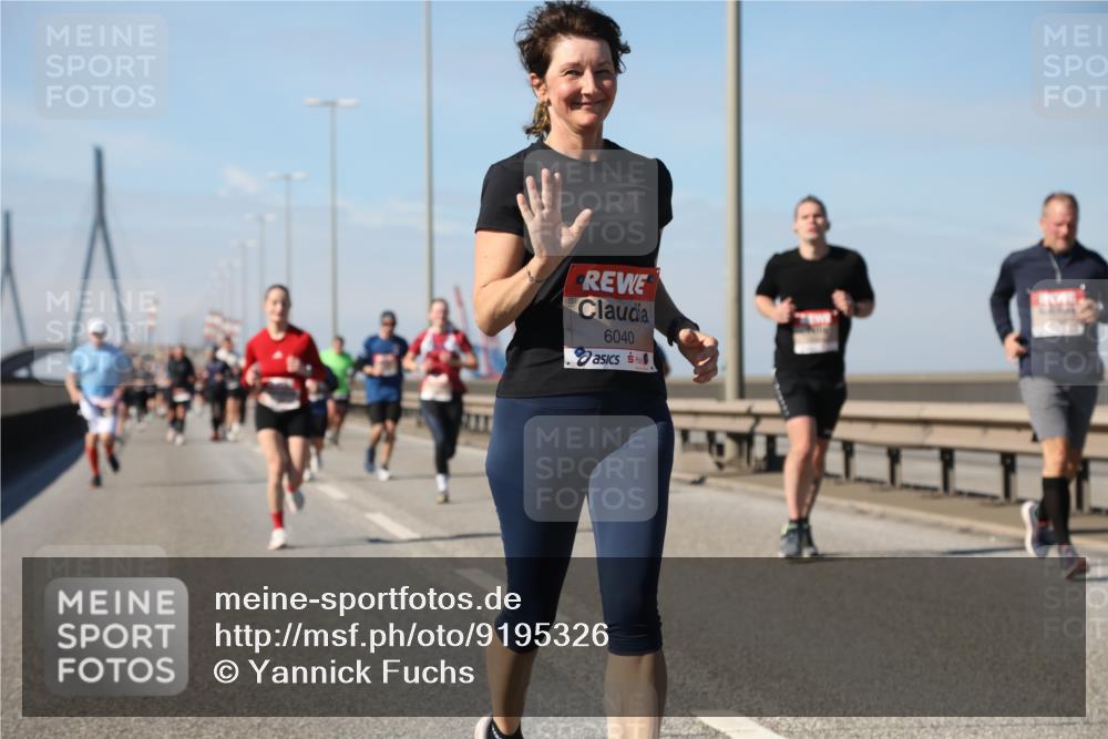 03.10.2025 - Köhlbrandbrückenlauf Yannick Fuchs http://msf.ph/oto/9195326 03.10.2025 11:59:05 Position 3 6040 meine-sportfotos.de