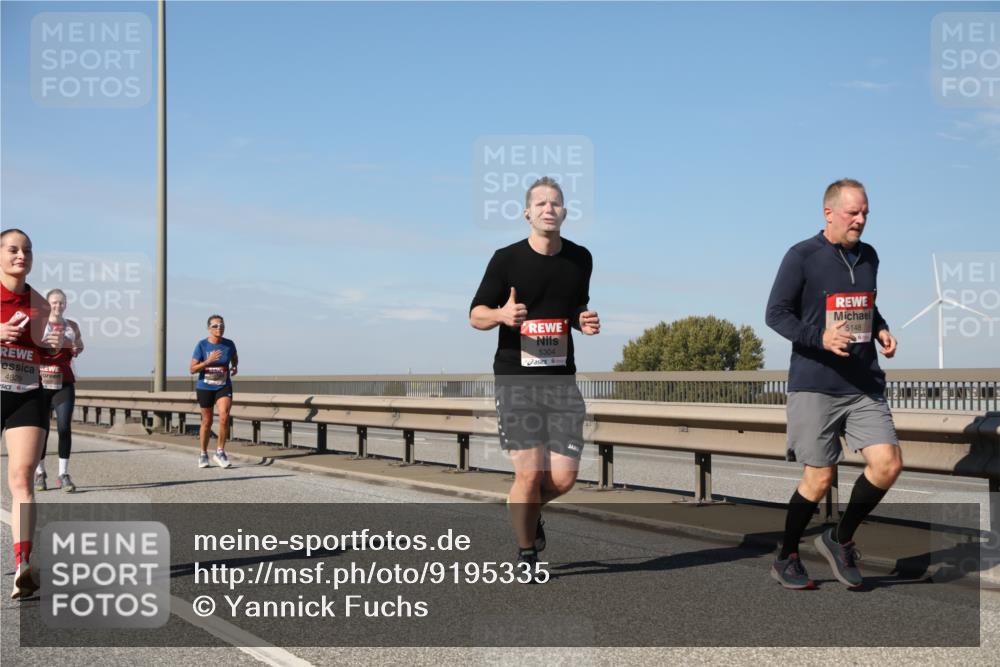03.10.2025 - Köhlbrandbrückenlauf Yannick Fuchs http://msf.ph/oto/9195335 03.10.2025 11:59:07 Position 3 5148, 5304, 4829 meine-sportfotos.de