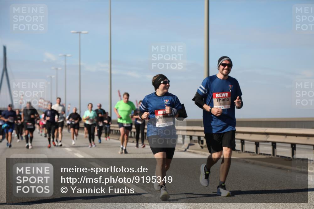 03.10.2025 - Köhlbrandbrückenlauf Yannick Fuchs http://msf.ph/oto/9195349 03.10.2025 11:59:11 Position 3 4570, 4571 meine-sportfotos.de