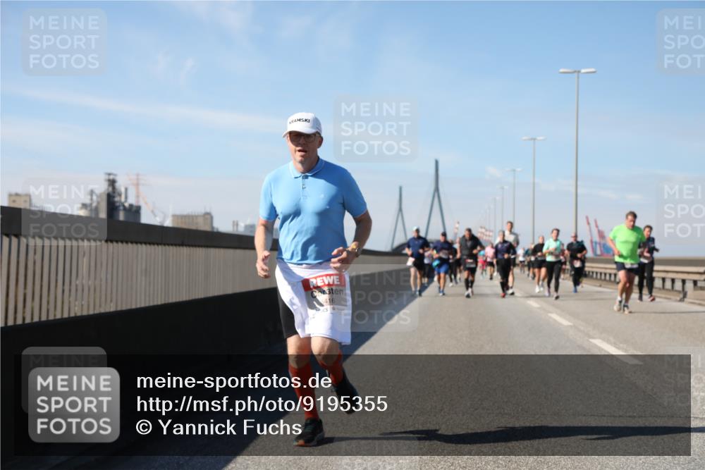 03.10.2025 - Köhlbrandbrückenlauf Yannick Fuchs http://msf.ph/oto/9195355 03.10.2025 11:59:13 Position 3 6416 meine-sportfotos.de